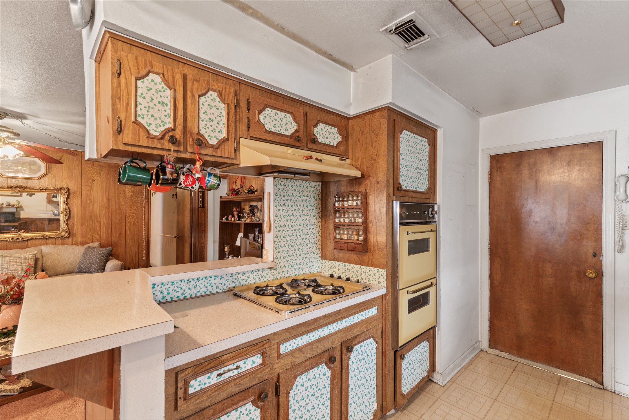 4627 Hollybrook Lane Houston, TX 77039 - Photo 18 of 42