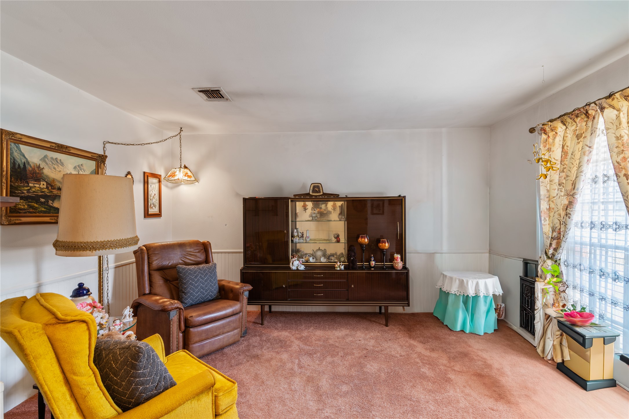 4627 Hollybrook Lane Houston, TX 77039 - Photo 3 of 42