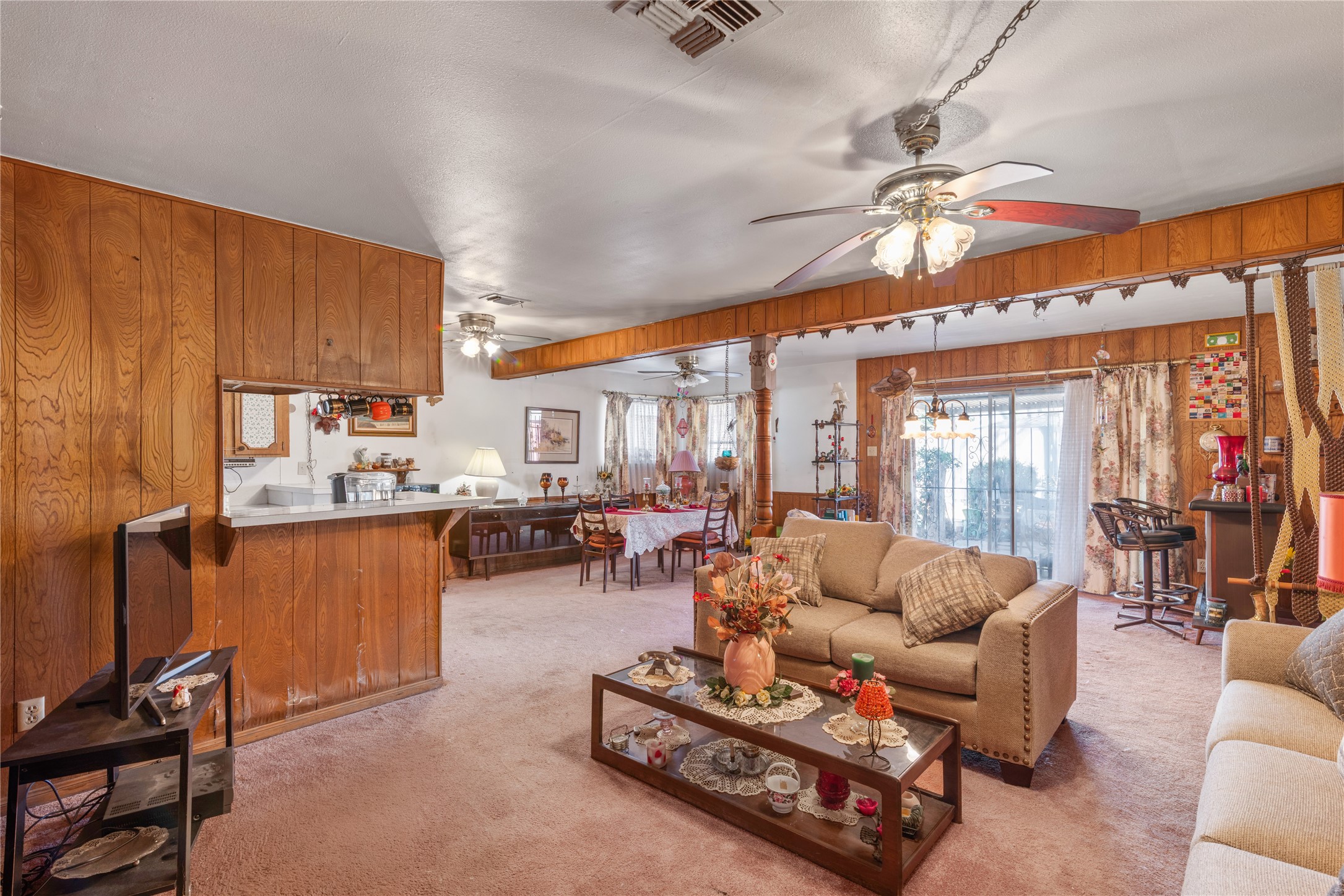 4627 Hollybrook Lane Houston, TX 77039 - Photo 6 of 42