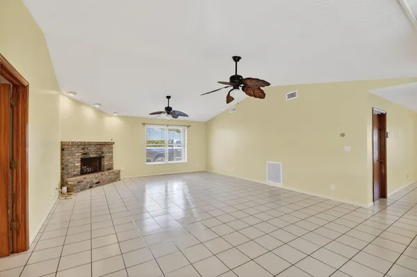 $778,500 | 1074 Northumberland Court, Wellington, FL 33414