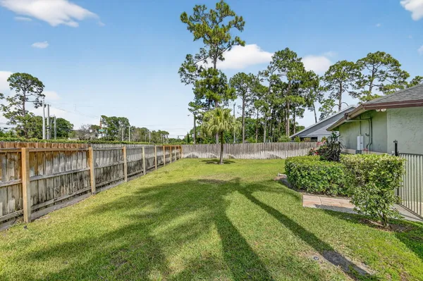 $778,500 | 1074 Northumberland Court, Wellington, FL 33414