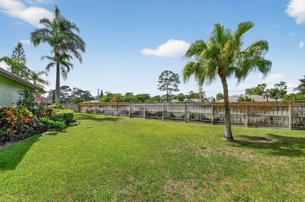 $778,500 | 1074 Northumberland Court, Wellington, FL 33414