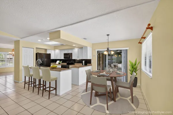 $778,500 | 1074 Northumberland Court, Wellington, FL 33414