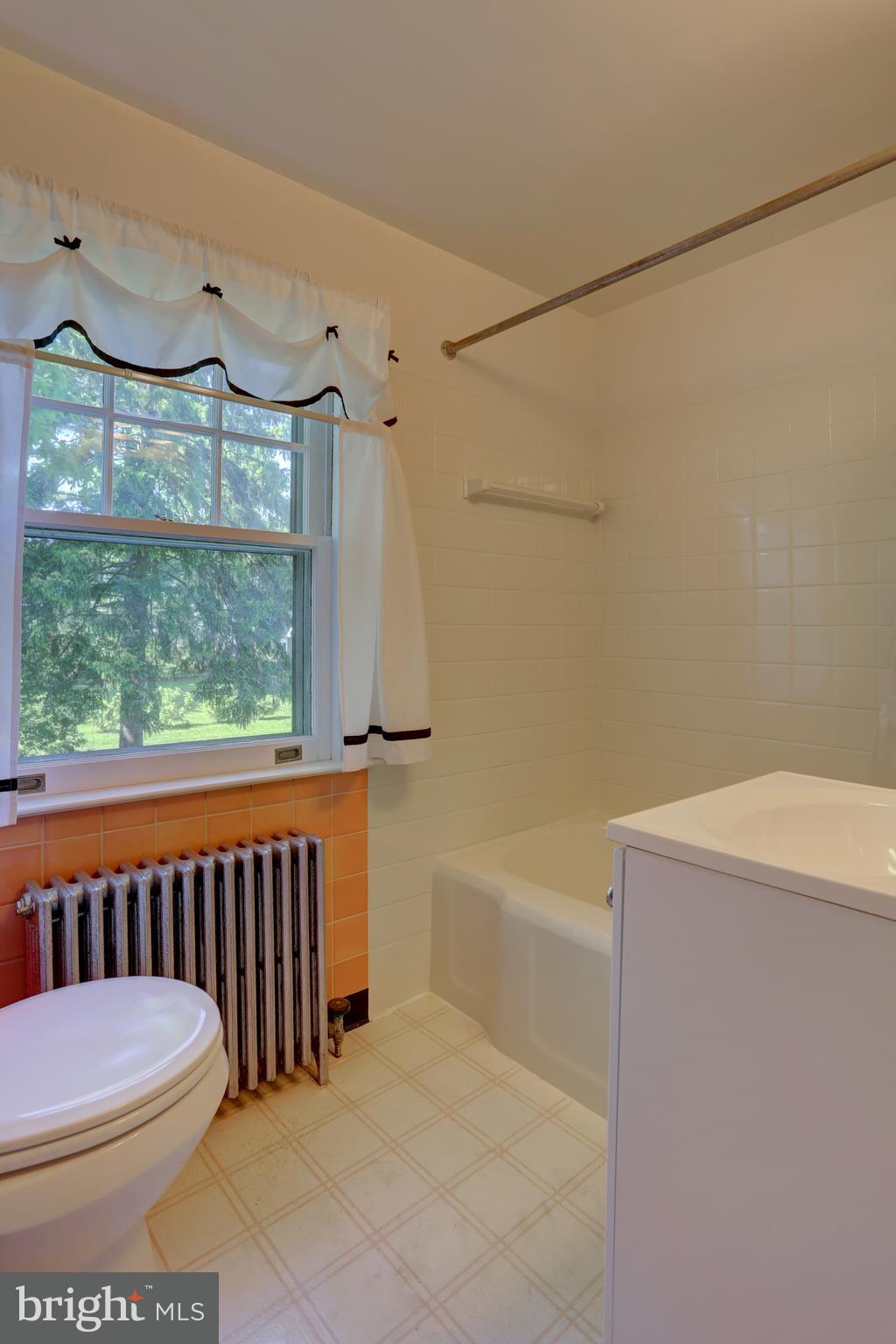 217 East Roseville Road Lancaster, PA 17601 - Photo 26 of 37 Gallery Image 26