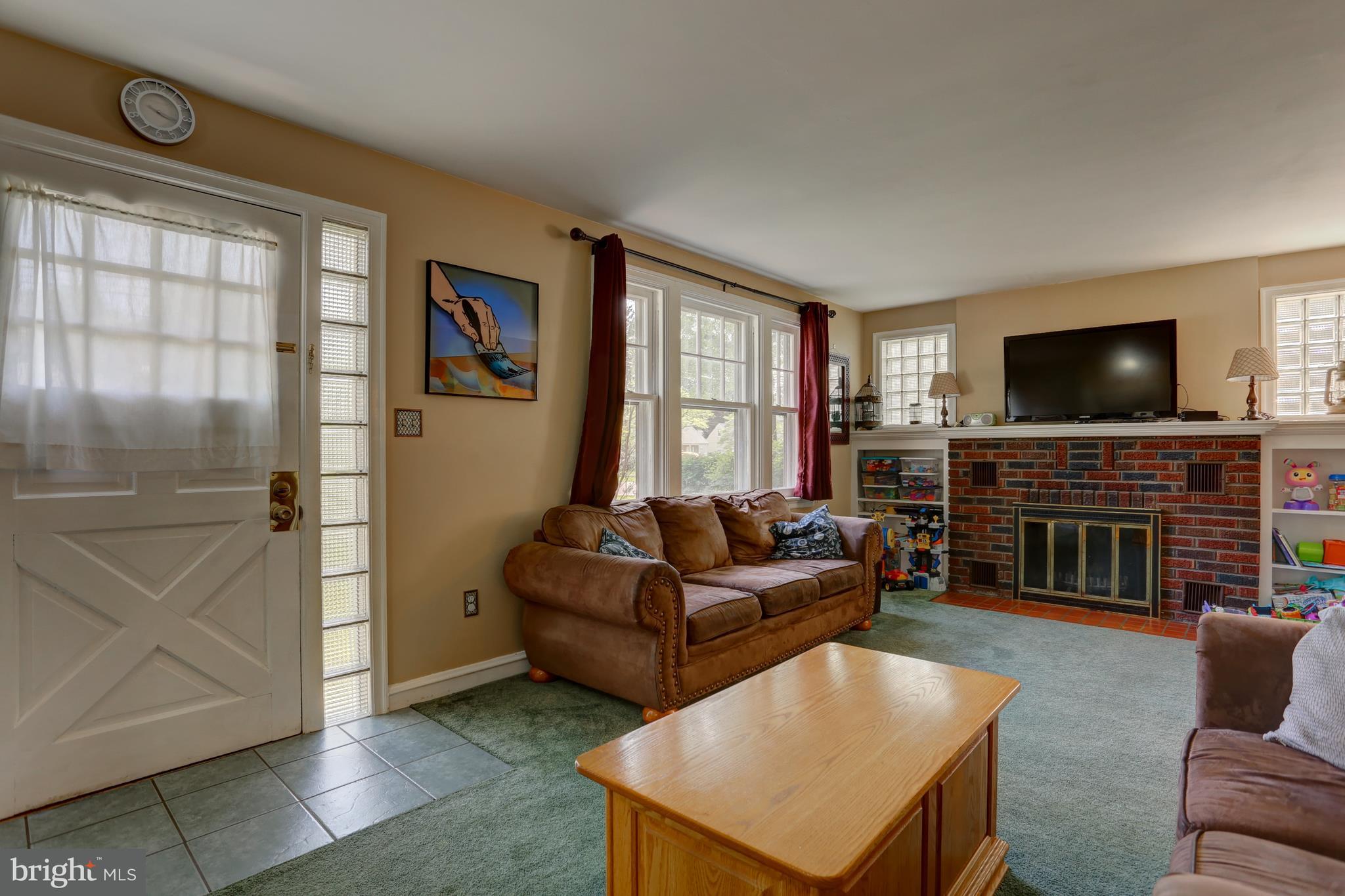 217 East Roseville Road Lancaster, PA 17601 - Photo 6 of 37 Gallery Image 6