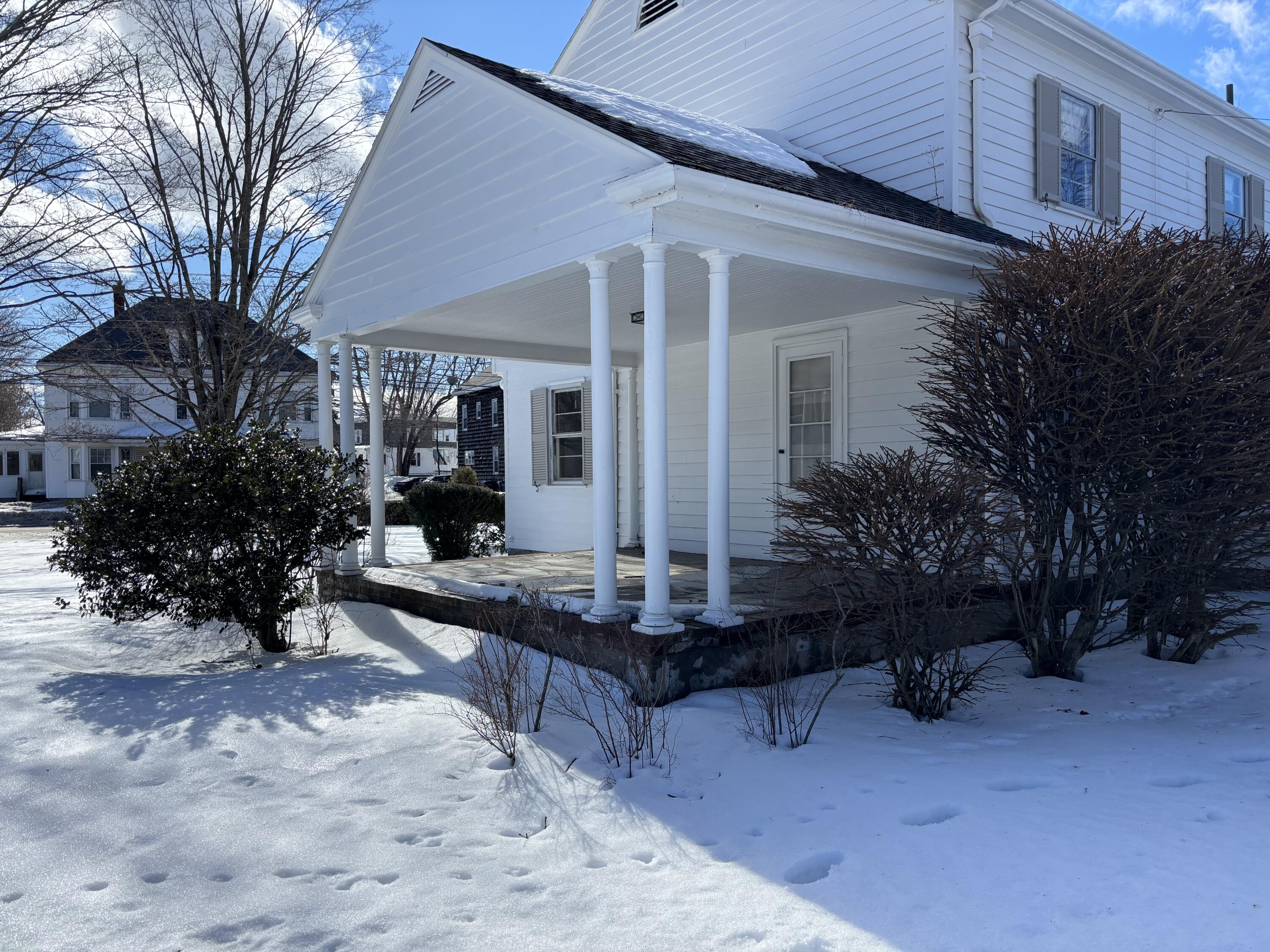 280 Alfred Street Biddeford, ME 04005 - Photo 8 of 59 IMG_4828