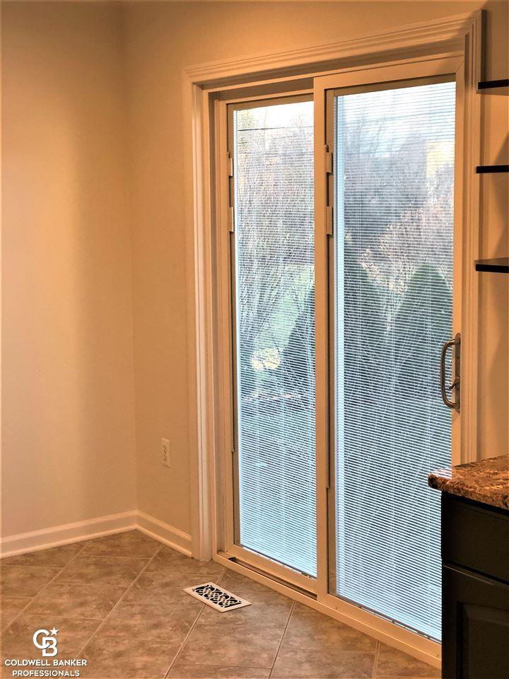 2510 Dearborn Avenue Rochester Hills, MI 48309 - Photo 18 of 48