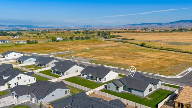 $679,900 | 204 Ian Avenue East, Ellensburg, WA 98926