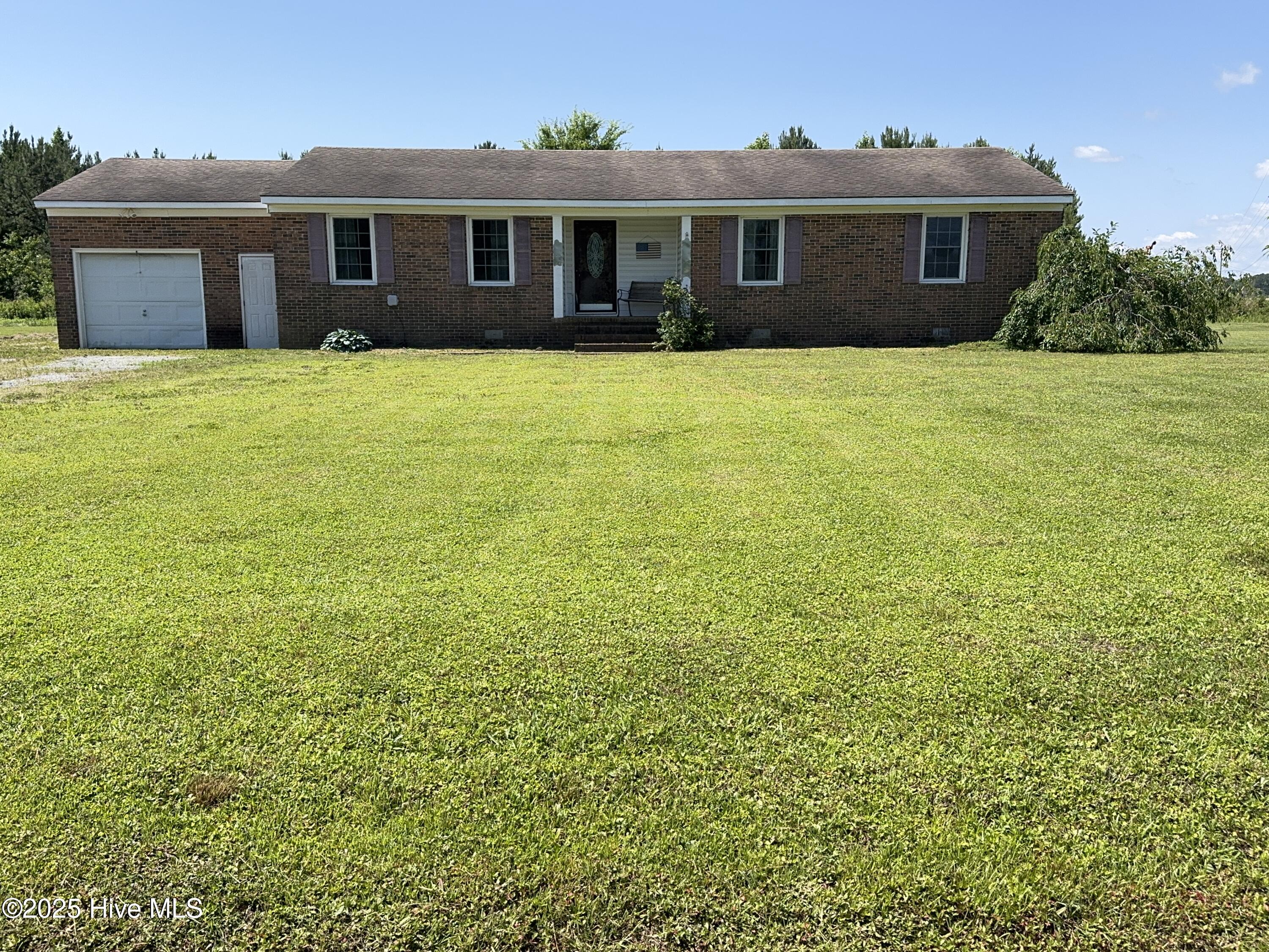 5 Keys Cross Road Hobbsville, NC 27946 - Photo 1 of 42 Welcome Home!