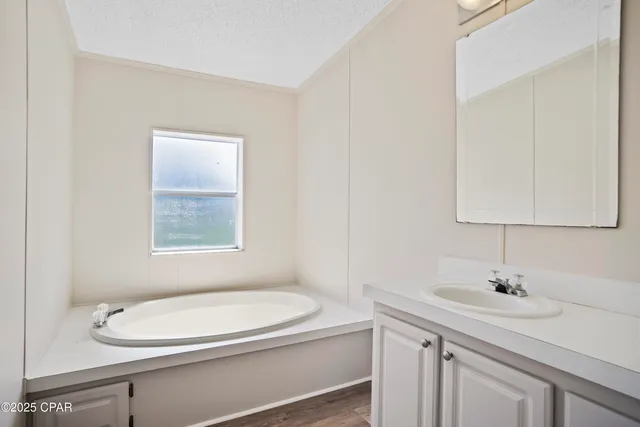 $169,900 | 7868 Suellen Street, Sneads, FL 32460