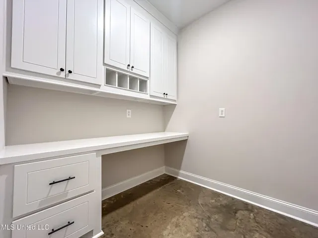 $285,900 | 968 Riverside Lane, Pearl, MS 39208