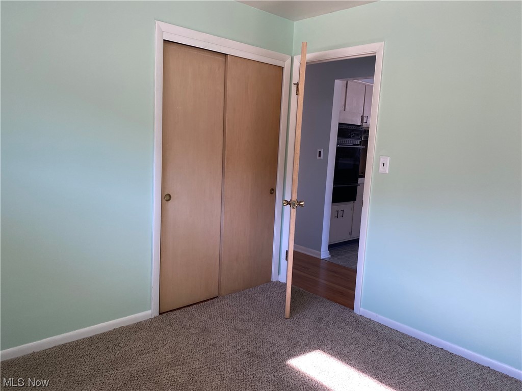 13806 Carpenter Road Garfield Heights, OH 44125 - Photo 8 of 29