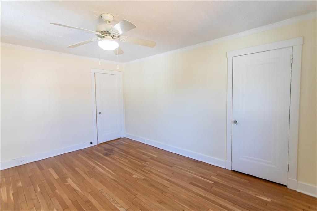 6433 Landview Road Pittsburgh, PA 15217 - Photo 15 of 41 Gallery Image 15