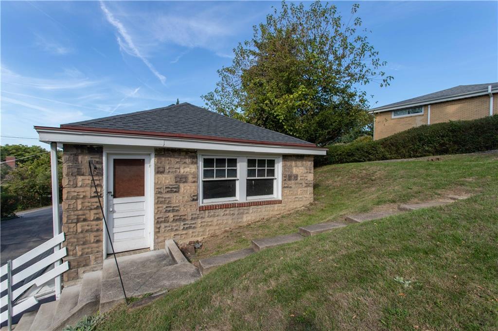 6433 Landview Road Pittsburgh, PA 15217 - Photo 36 of 41 Gallery Image 36