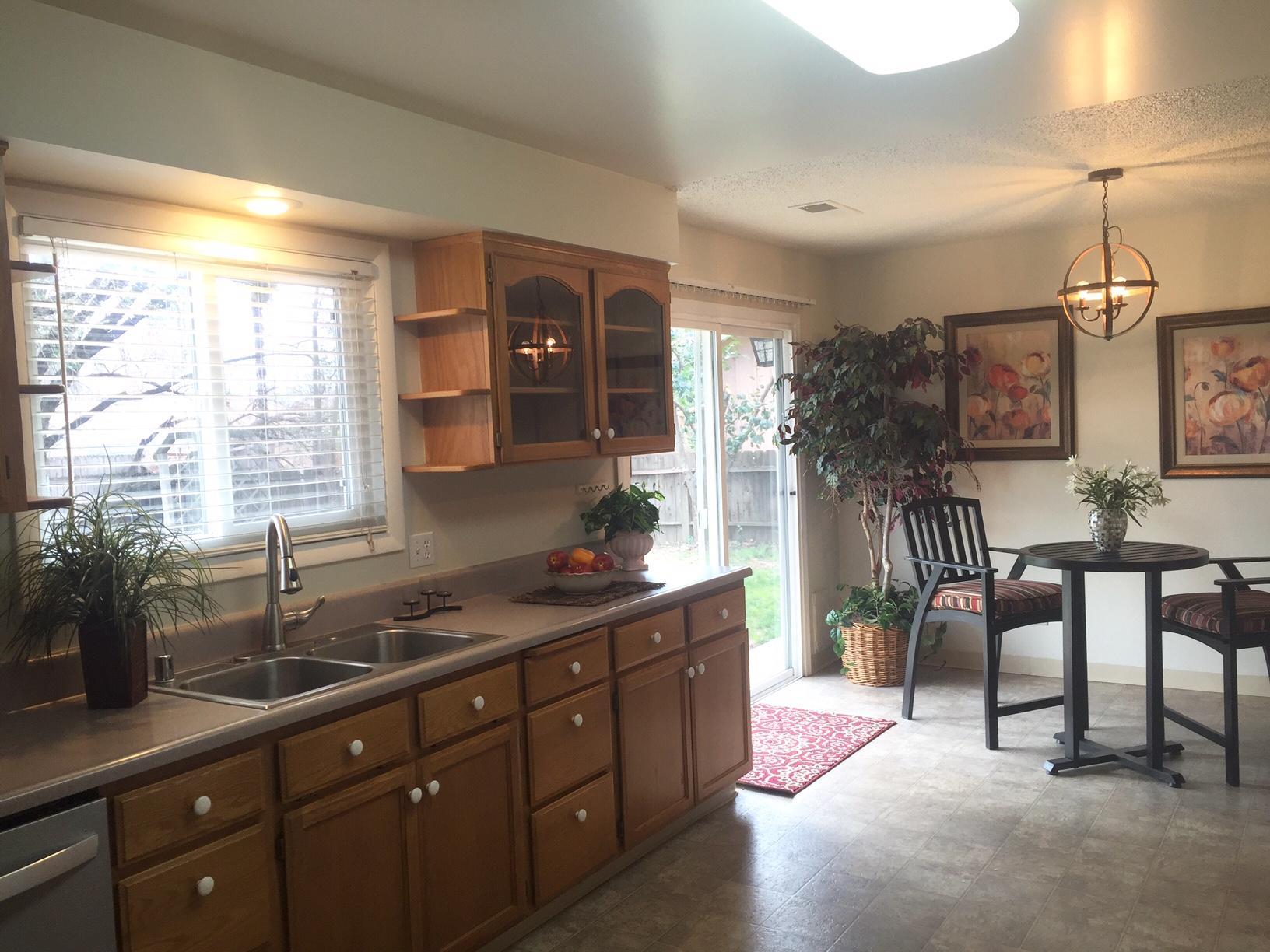 3400 Bardick Road Anderson, CA 96007 - Photo 8 of 8 Kitchen 3