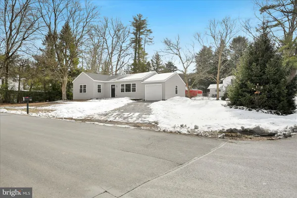 $299,900 | 200 Willow Road, Orwigsburg, PA 17961