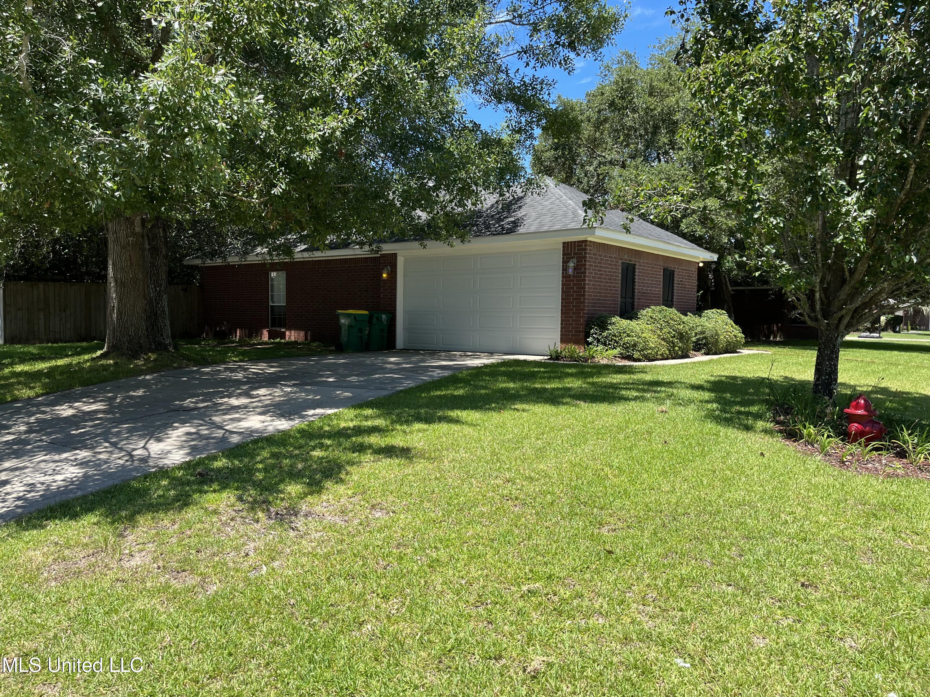 7726 Falcon Circle West Ocean Springs, MS 39564 - Photo 44 of 46 IMG_1799