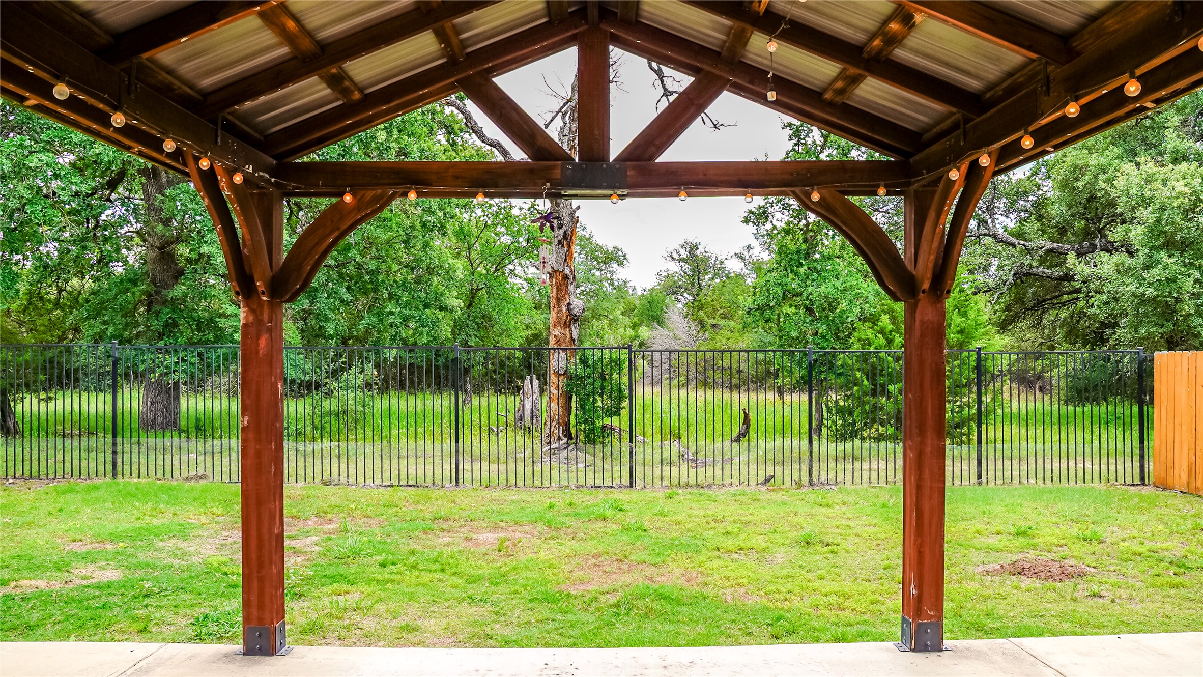 184 Fort Cobb Way Georgetown, TX 78628 - Photo 29 of 33