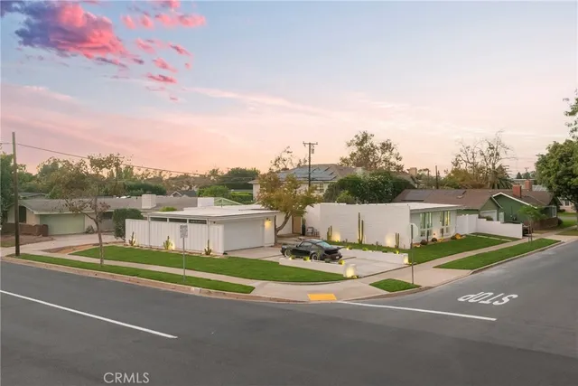 $2,079,000 | 3391 Rossmoor Way, Rossmoor, CA 90720