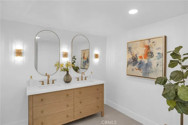 $2,079,000 | 3391 Rossmoor Way, Rossmoor, CA 90720