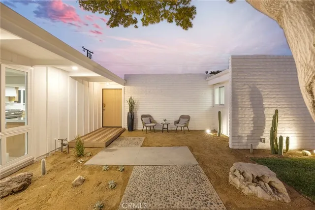 $2,079,000 | 3391 Rossmoor Way, Rossmoor, CA 90720