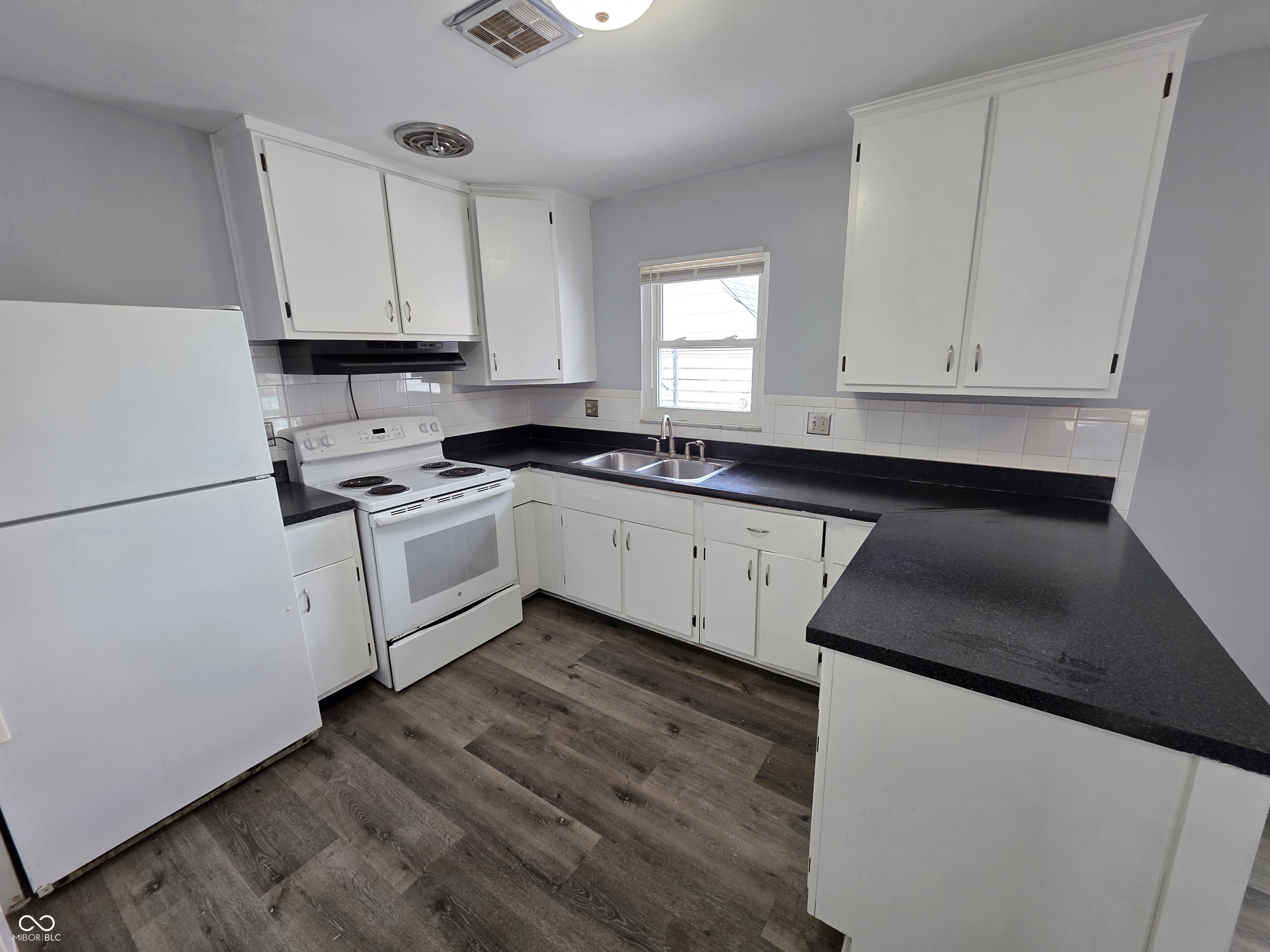 3821 Biscayne Road Indianapolis, IN 46226 - Photo 5 of 19