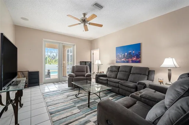 $465,000 | 10602 Beneva Drive, Tampa, FL 33647