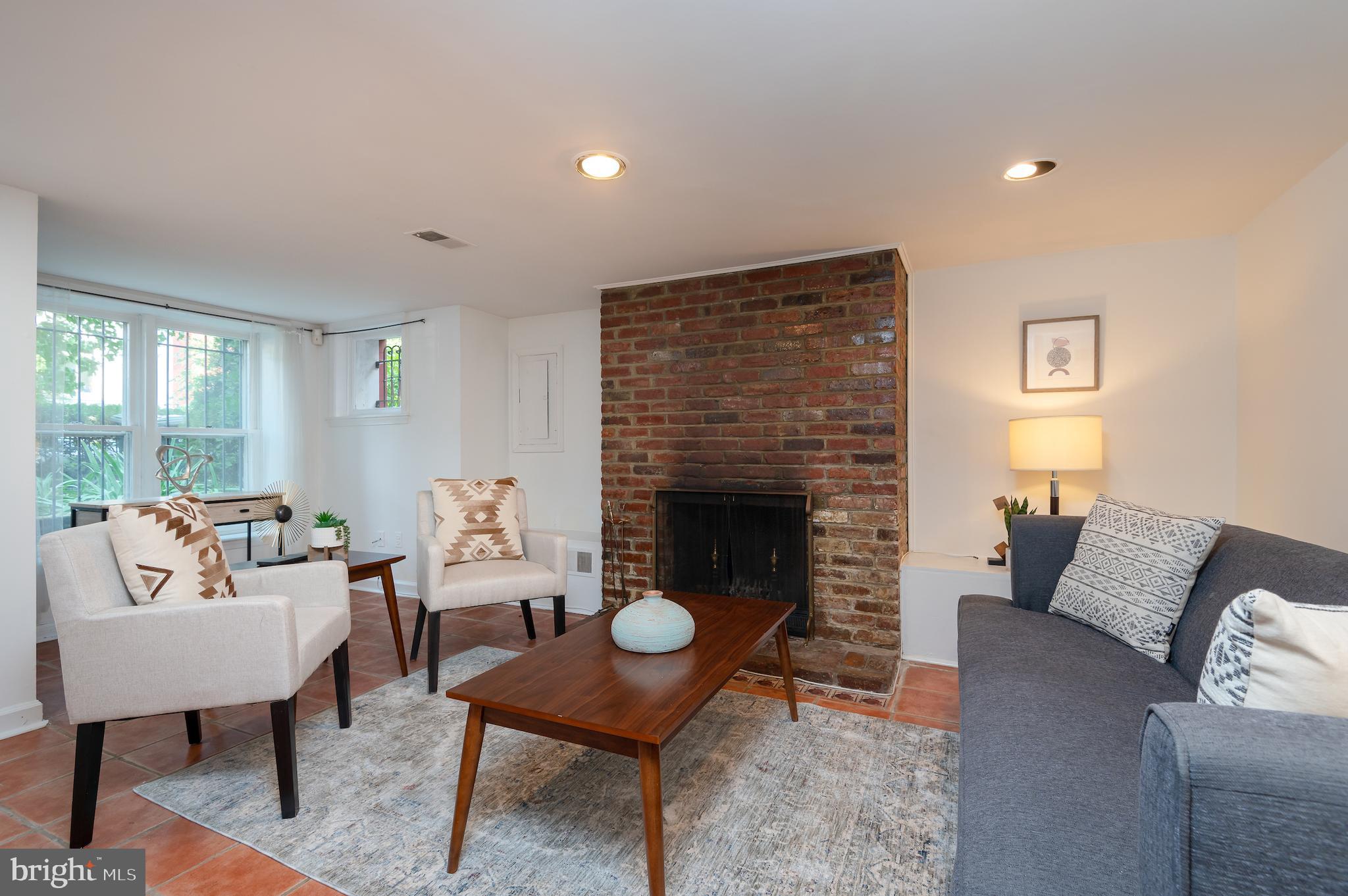 721 A Street Southeast Washington, DC 20003 - Photo 32 of 46 Lower level (apt) living room