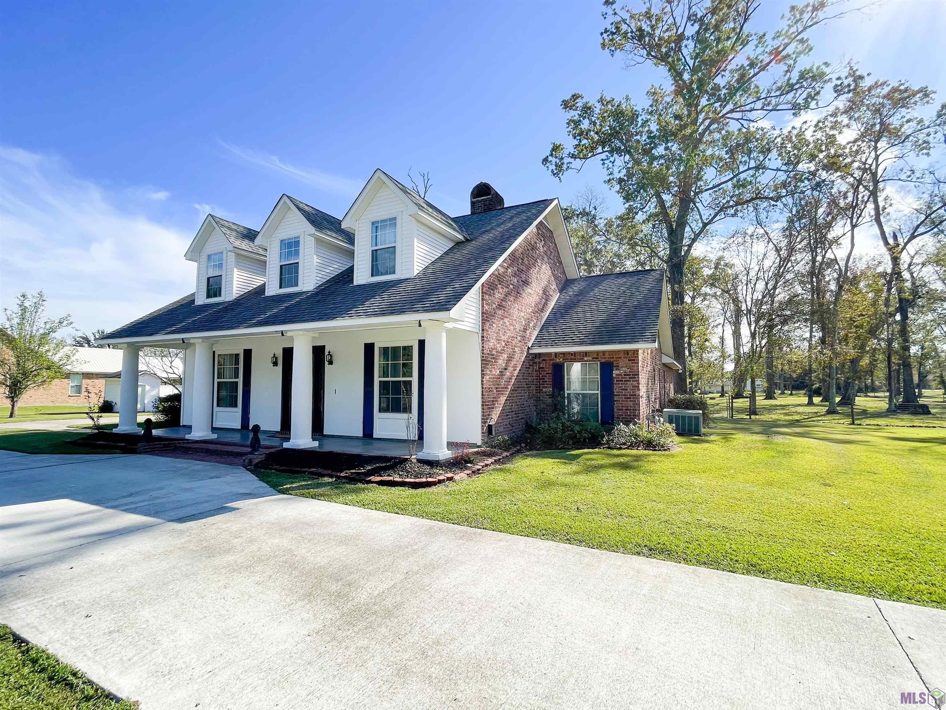 39427 Germany Road Gonzales, LA 70737 - Photo 4 of 39 Gallery Image 4