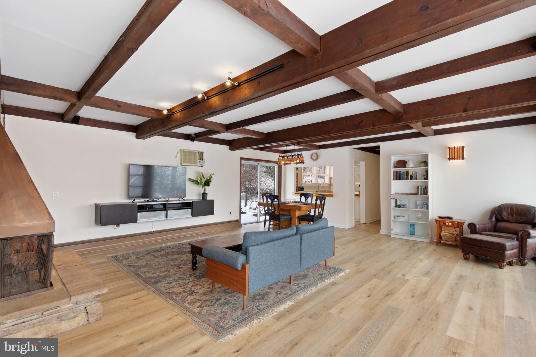 711 Camberly Road Glenside, PA 19038 - Photo 6 of 32 Open concept layout