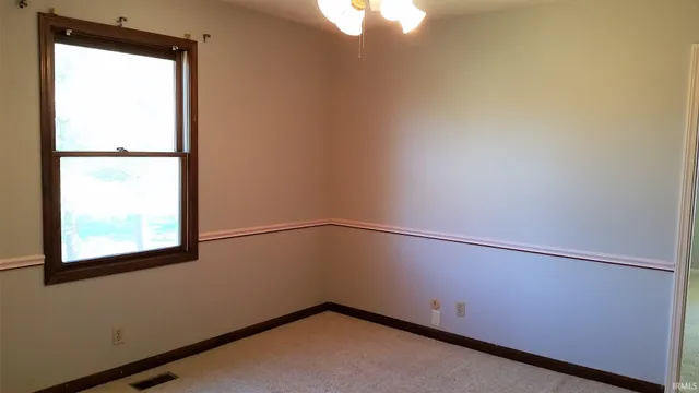 $1,850 | 2939 Woodside Court, Evansville, IN 47711