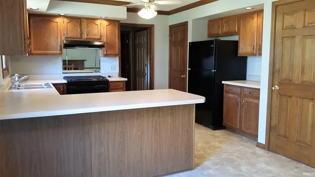 $1,850 | 2939 Woodside Court, Evansville, IN 47711