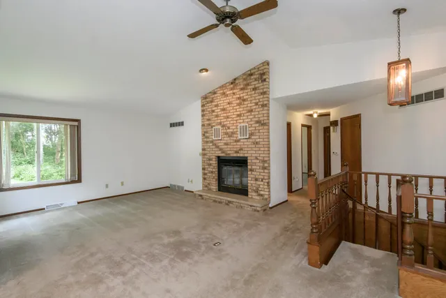 $584,900 | N5851 County Road A, Juneau, WI 53039