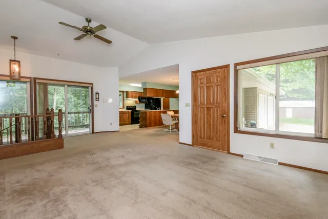 $584,900 | N5851 County Road A, Juneau, WI 53039