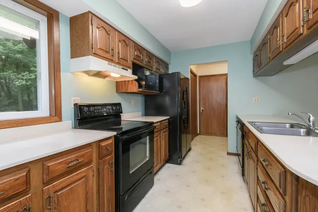 $584,900 | N5851 County Road A, Juneau, WI 53039