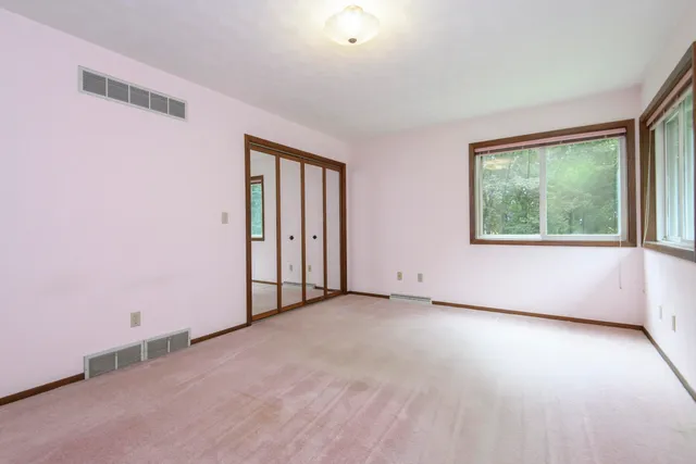 $584,900 | N5851 County Road A, Juneau, WI 53039