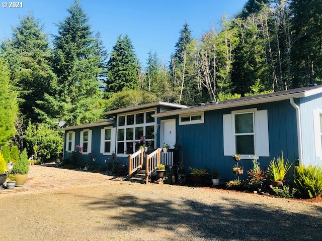 6887 Canary Road Westlake, OR 97493 - Photo 1 of 32 Gallery Image 1