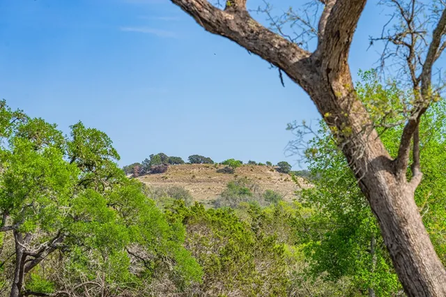 $299,000 | 195 Coldwater Dr Center Point, Kerrville, TX 78028