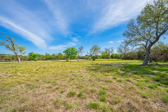 $299,000 | 195 Coldwater Dr Center Point, Kerrville, TX 78028