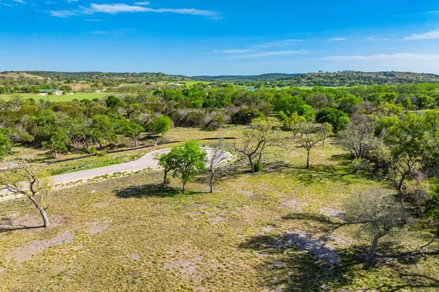$299,000 | 195 Coldwater Dr Center Point, Kerrville, TX 78028