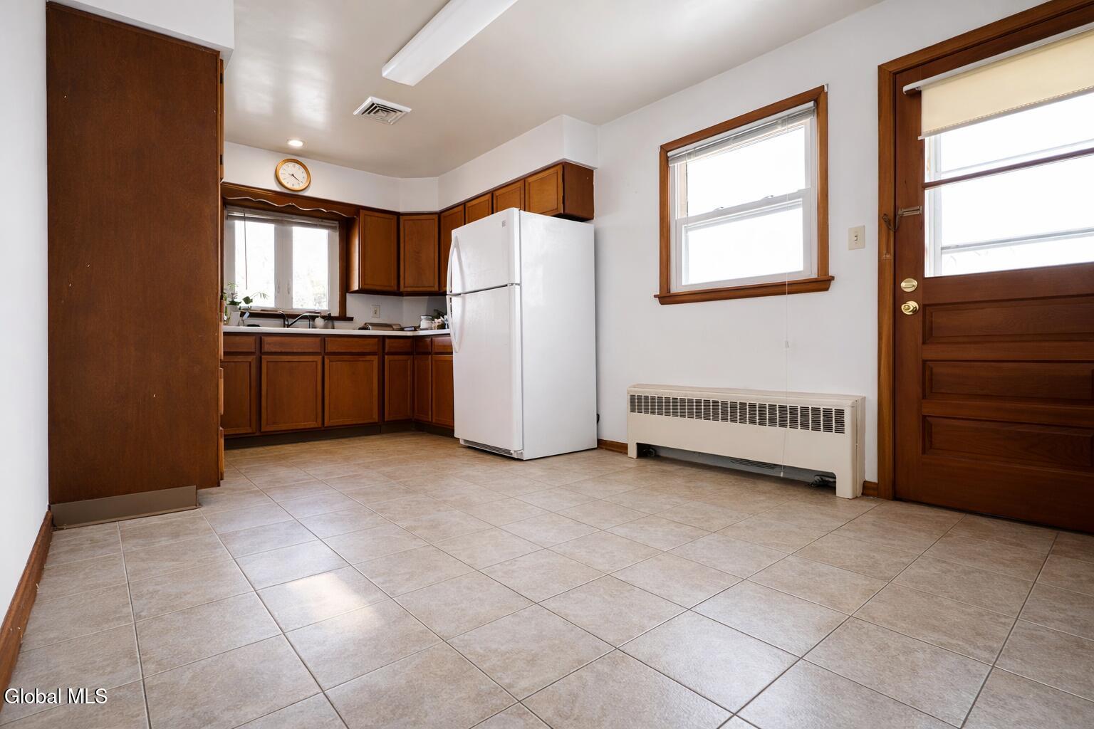 113 Russell Road, Unit 2 Albany, NY 12203 - Photo 11 of 17 Kitchen