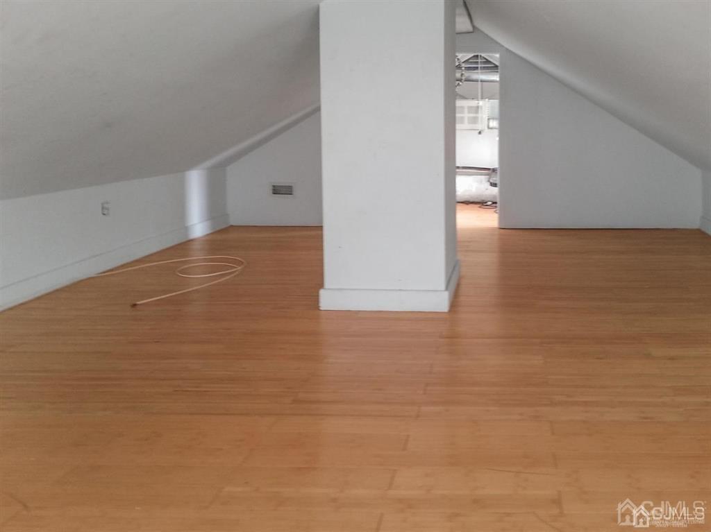 122 South Lincoln Avenue Middlesex, NJ 08846 - Photo 33 of 37