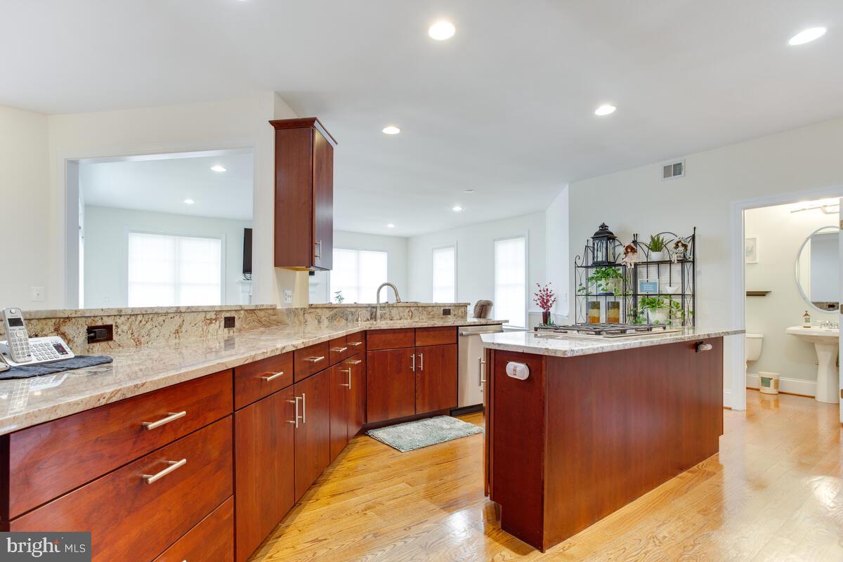 446 Fairhaven Road Tracys Landing, MD 20779 - Photo 7 of 80