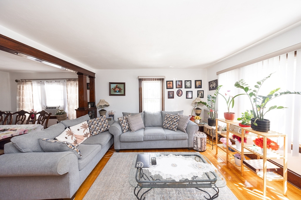 87 Fairfax Road Worcester, MA 01610 - Photo 9 of 32 Gallery Image 9