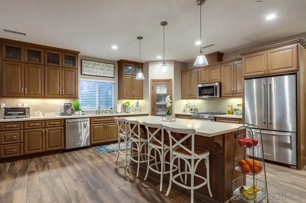 24239 Compadre Way Ramona, CA 92065 - Photo 9 of 25 Gallery Image 9