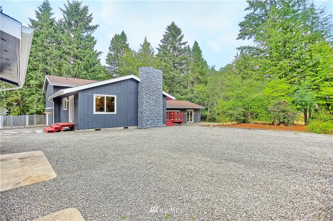 6743 Libby Road Northeast Olympia, WA 98506 - Photo 3 of 23 Gallery Image 3