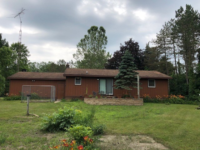 8062 West Mount Morris Road Flushing, MI 48433 - Photo 17 of 20 31386764-16.JPG