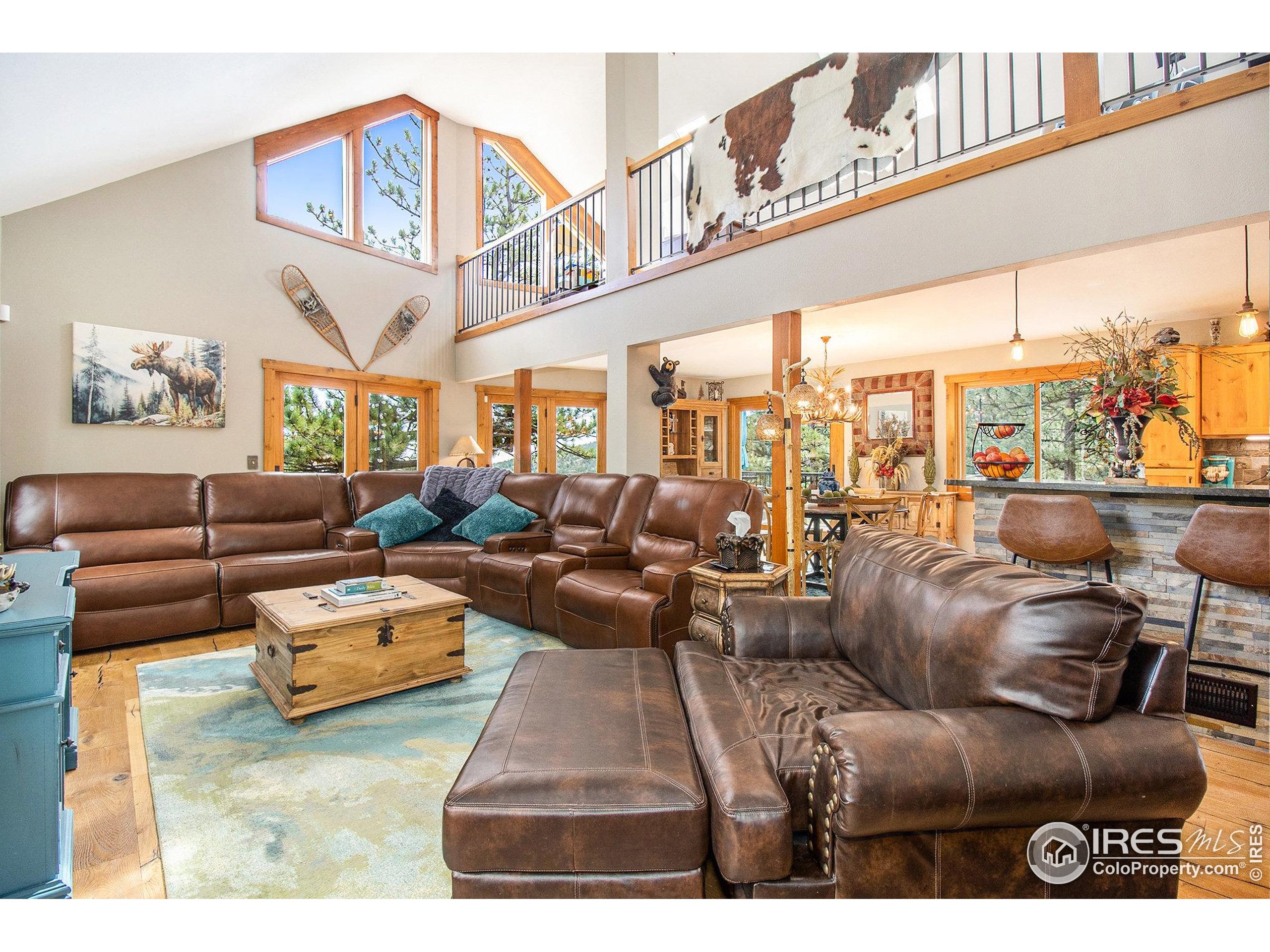 270 Choctaw Road Lyons, CO 80540 - Photo 4 of 26 a living room with furniture