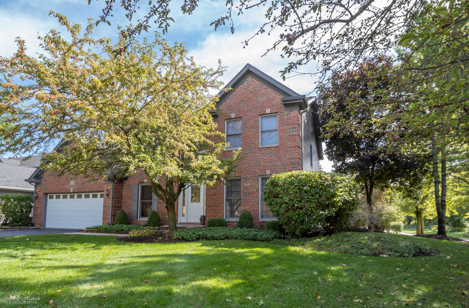 125 Briargate Road Cary, IL 60013 - Photo 2 of 24 a view of a house with a yard