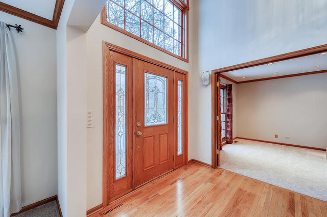 125 Briargate Road Cary, IL 60013 - Photo 3 of 24 a view of an empty room